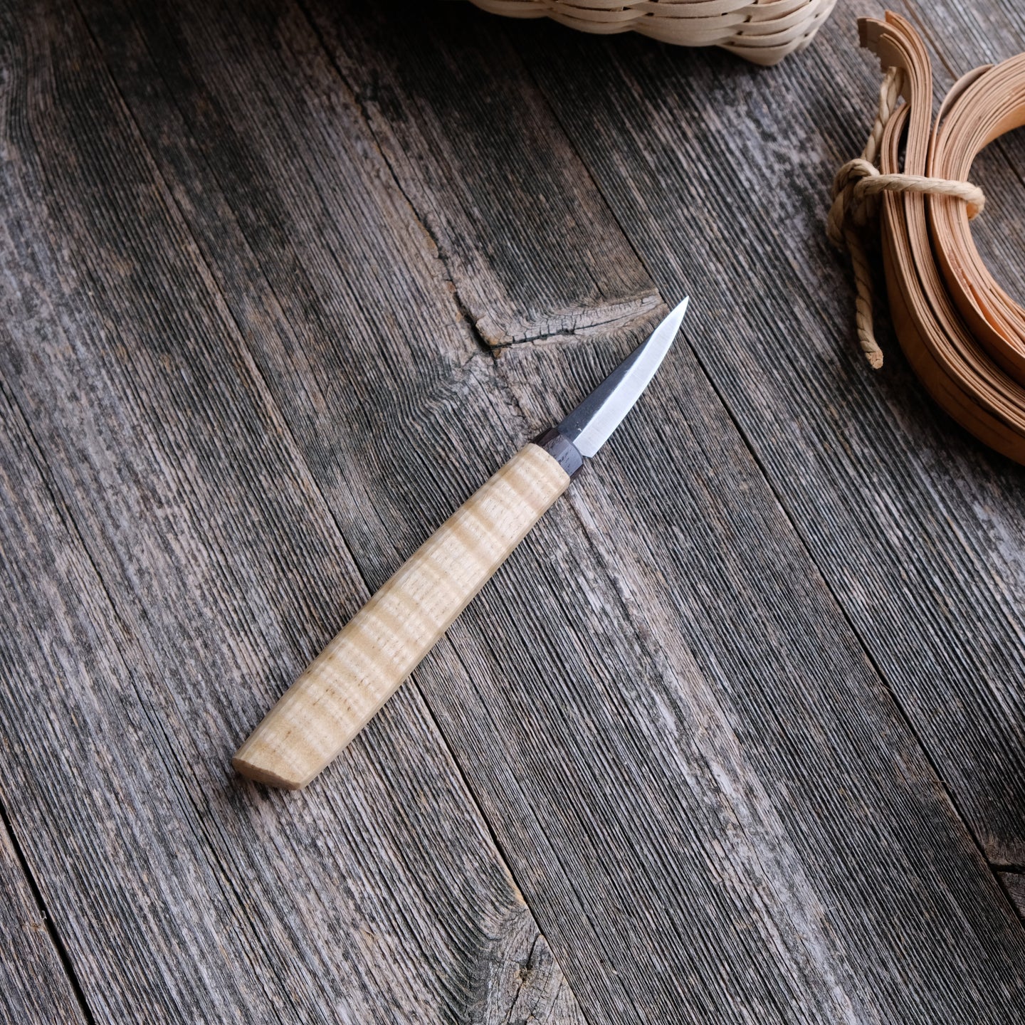Small Carver (Rippled Ash)