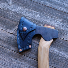 Craft Carver (Painted)